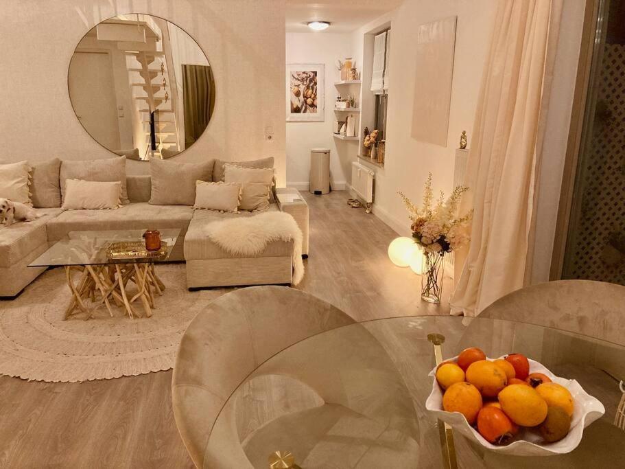 Amalfi Home - Stylish Apartment With Terrace Schönefeld Екстериор снимка