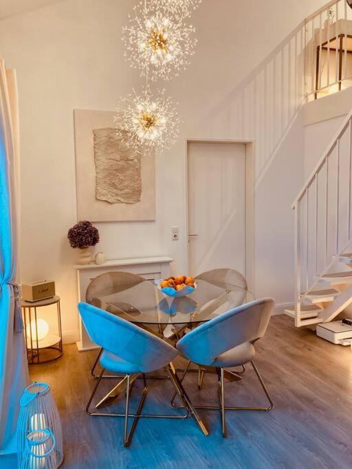 Amalfi Home - Stylish Apartment With Terrace Schönefeld Екстериор снимка